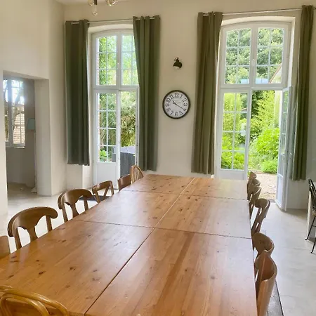 L'ecole Du Bonheur Holiday home *