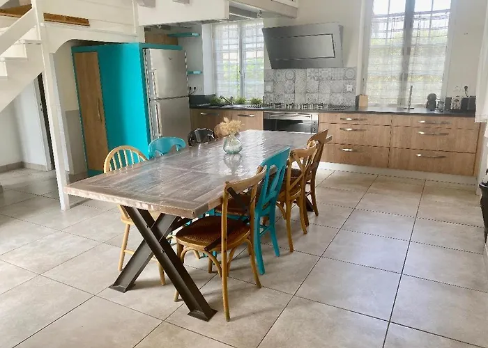 L'ecole Du Bonheur *