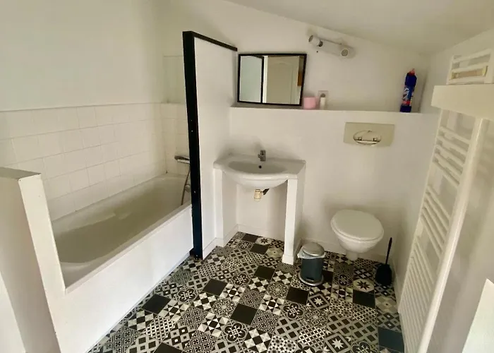 L'ecole Du Bonheur * Saint-Mathurin (Vendee)