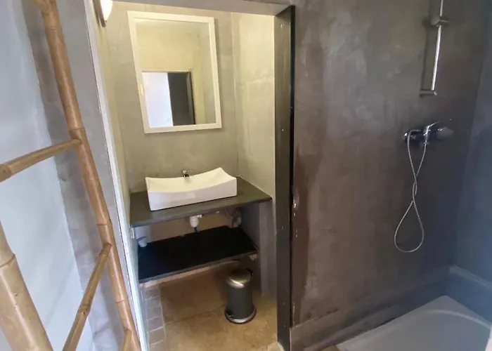 Casa de Férias L'ecole Du Bonheur Saint-Mathurin (Vendee)